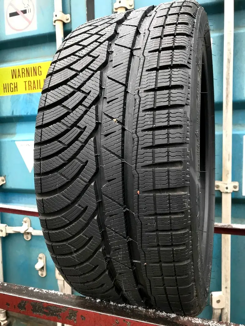 Б/у шина 235/35 R19 Michelin Pilot Alpin PA 4