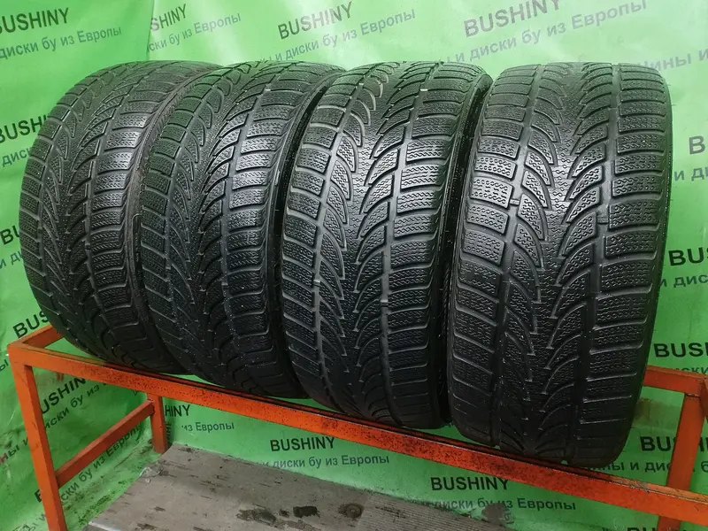 Комплект б/у шин 235/35 R19 Nokian WR, фото 1