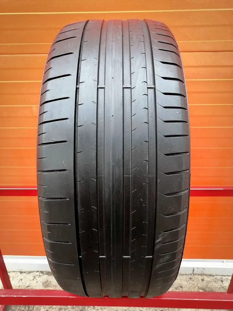 Б/у шина 235/35 R19 Pirelli P Zero PZ4 AO