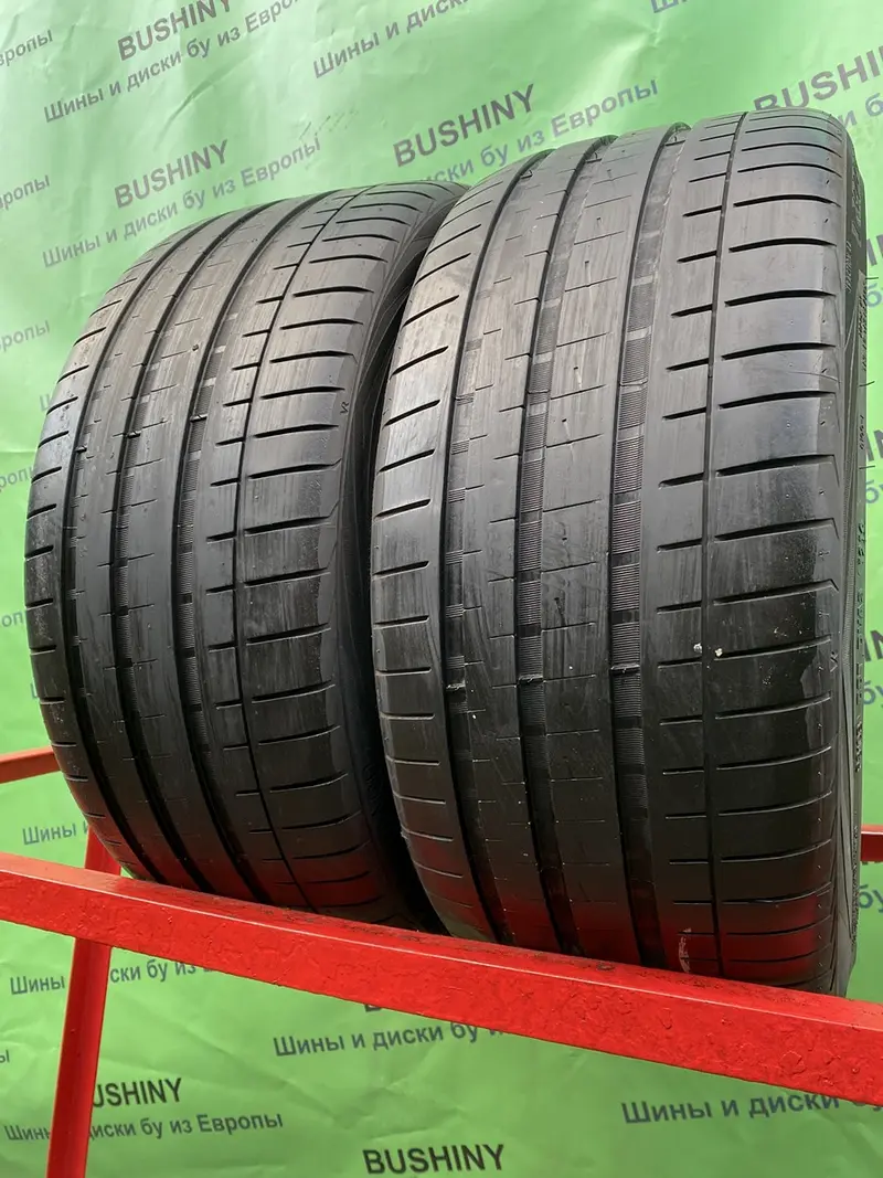 Пара б/у шин 235/35 R19 Vredestein Ultrac Vorti
