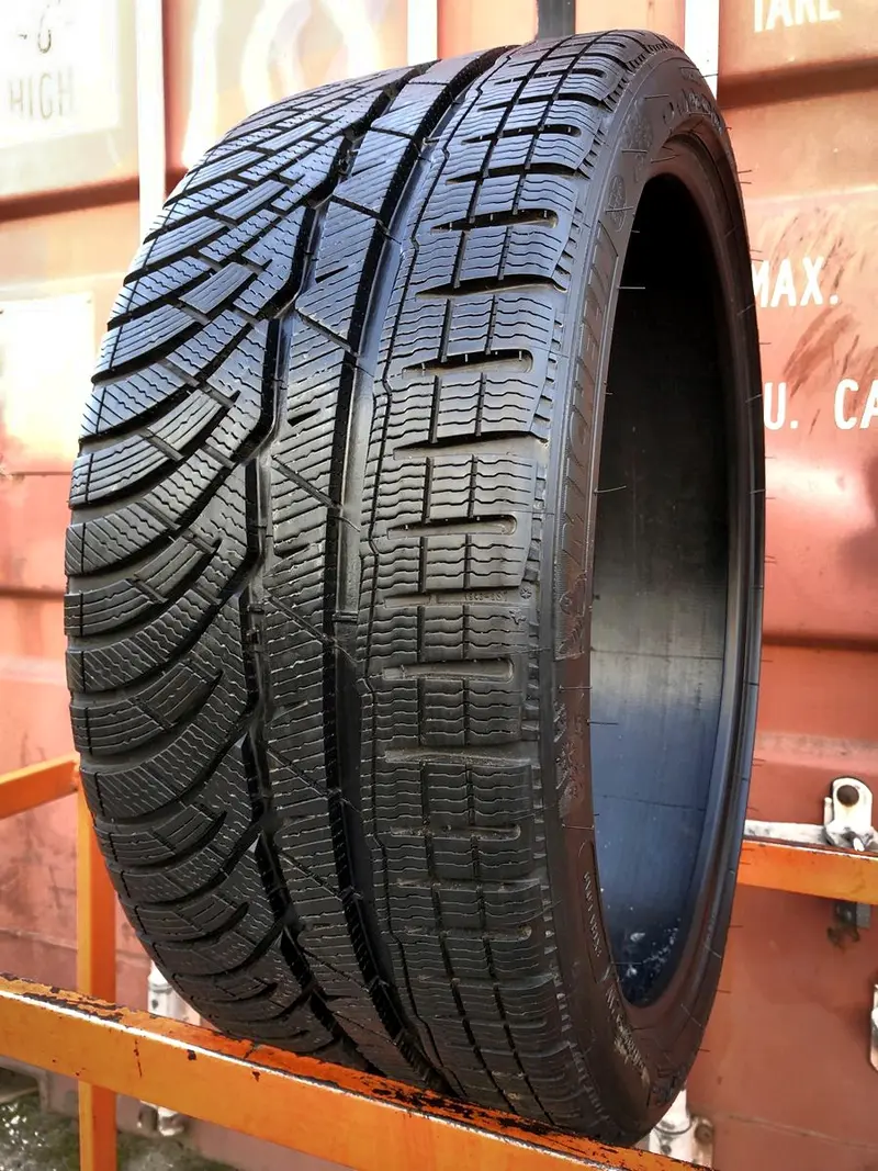 Б/у шина 235/35 R20 Michelin Pilot Alpin PA 4