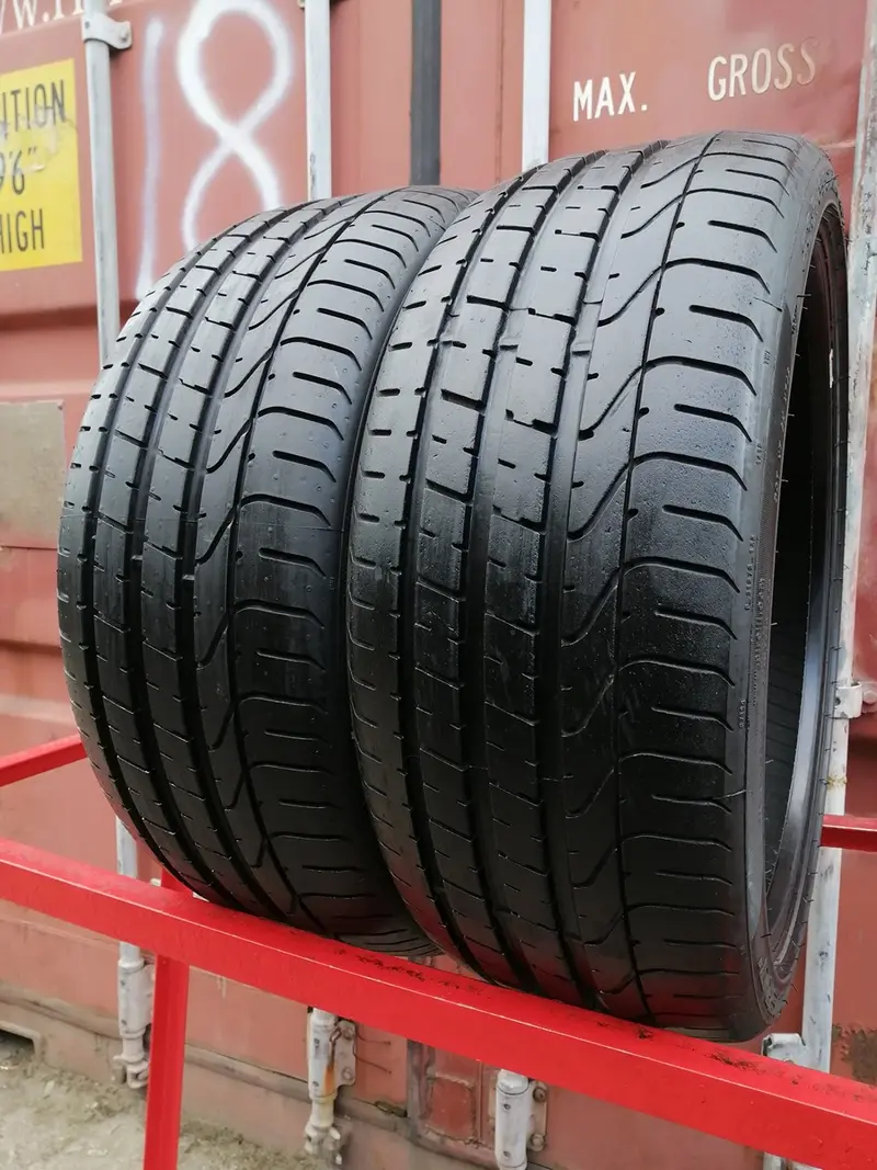 Пара б/у шин 235/35 R20 Pirelli P Zero