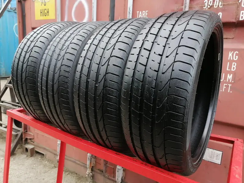 Комплект б/у шин 235/35 R20 Pirelli P Zero