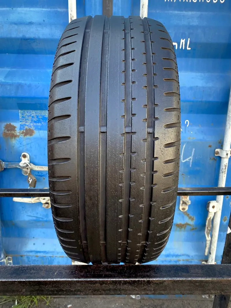 Б/у шина 235/40 R17 Continental ContiSportContact 2, фото 1
