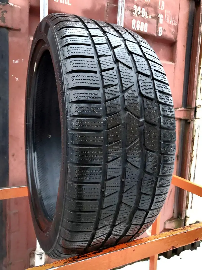 Б/у шина 235/40 R18 Continental ContiWinterContact TS 830 P, фото 1