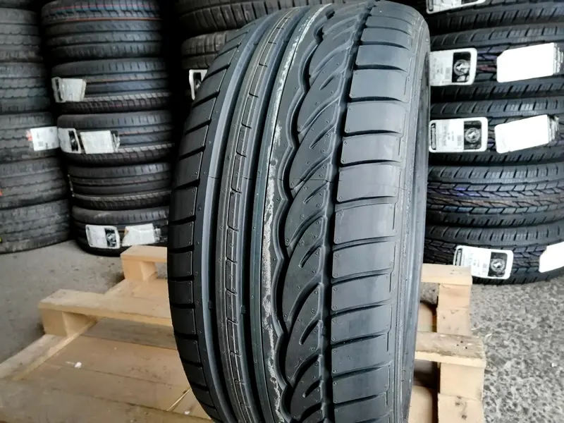 Новая шина 235/40 R18 Dunlop SP Sport 01, фото 1