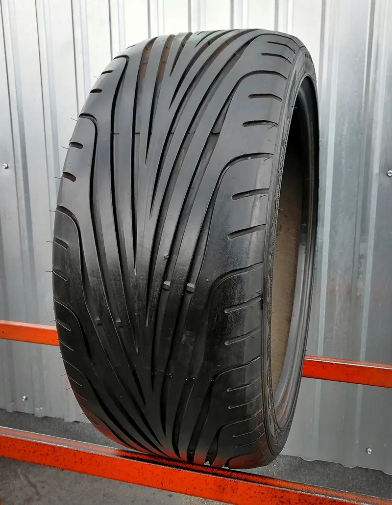 Б/у шина 235/40 R18 Goodyear Eagle F1 GS-D3, фото 1