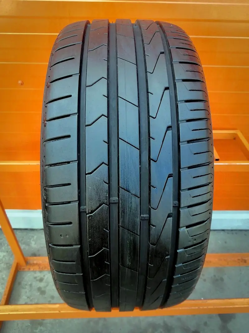 Б/у шина 235/40 R18 Hankook Ventus Prime 3 K125