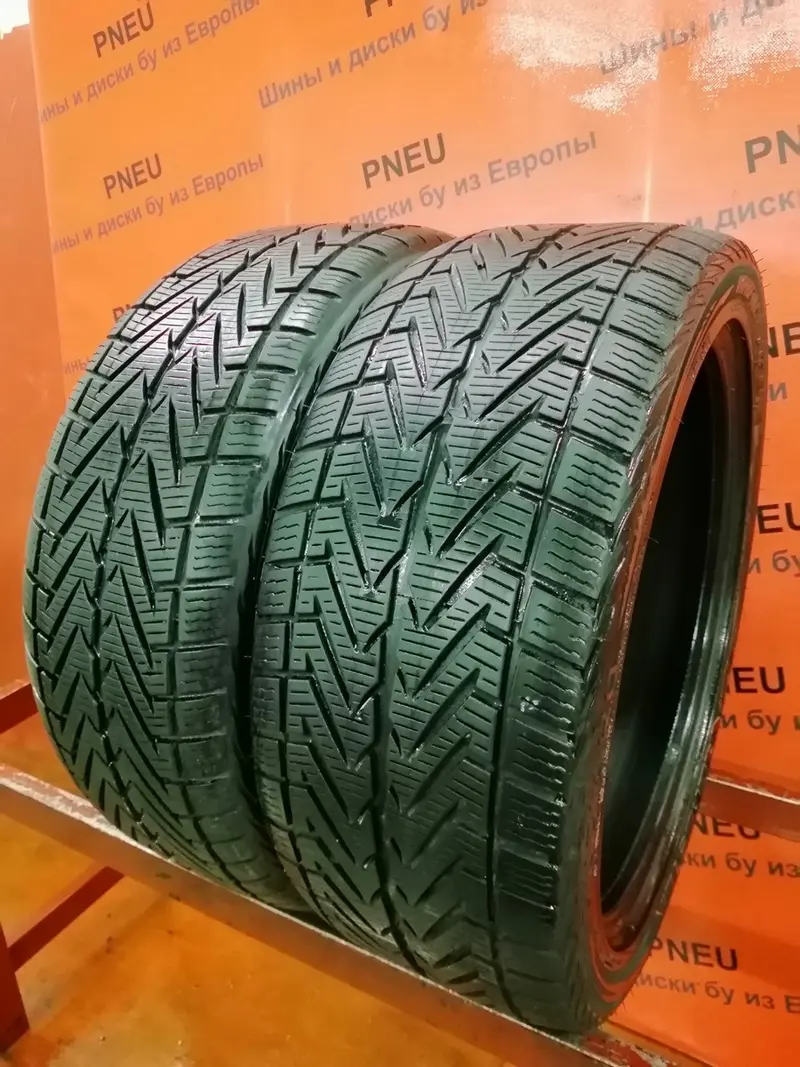Пара б/у шин 235/40 R18 Vredestein Wintrac Xtreme