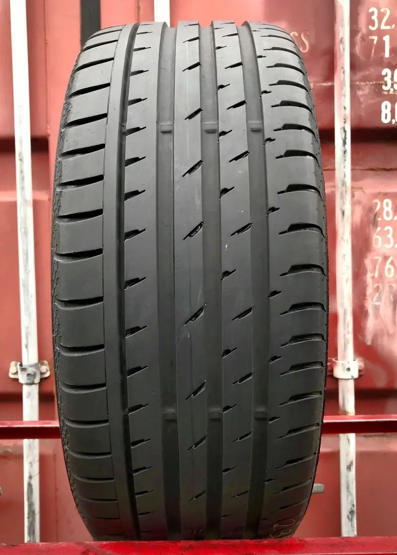 Б/у шина 235/40 R19 Continental ContiSportContact 3