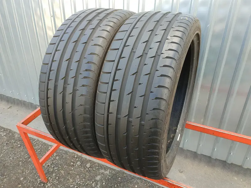 Пара б/у шин 235/40 R19 Continental ContiSportContact 3