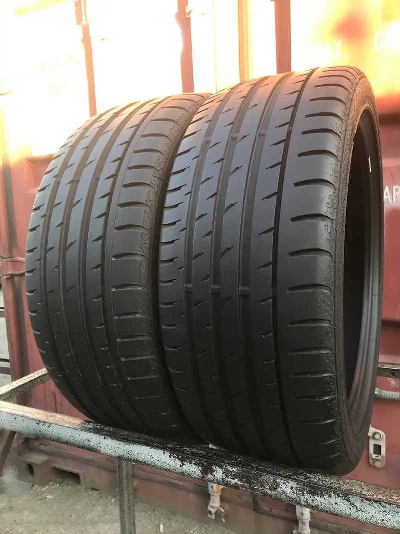 Пара б/у шин 235/40 R19 Continental ContiSportContact 3