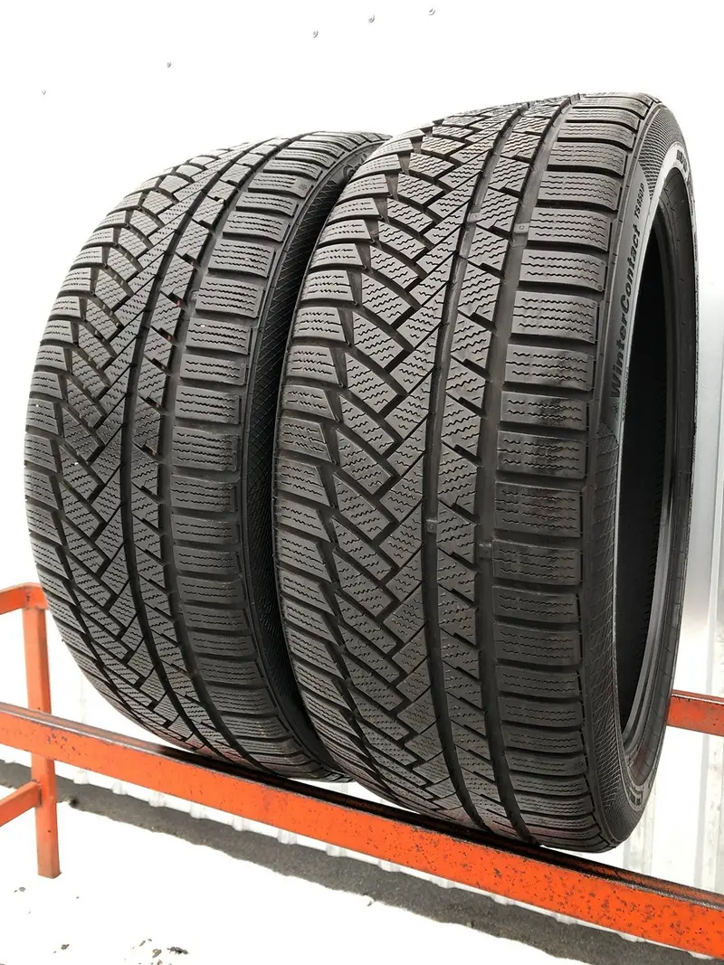 Пара б/у шин 235/40 R19 Continental ContiWinterContact TS 850 P