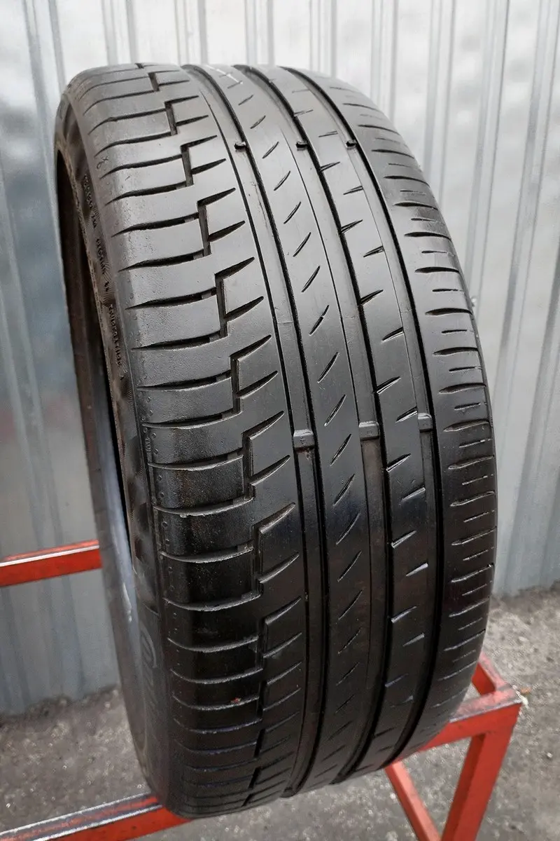 Б/у шина 235/40 R19 Continental PremiumContact 6