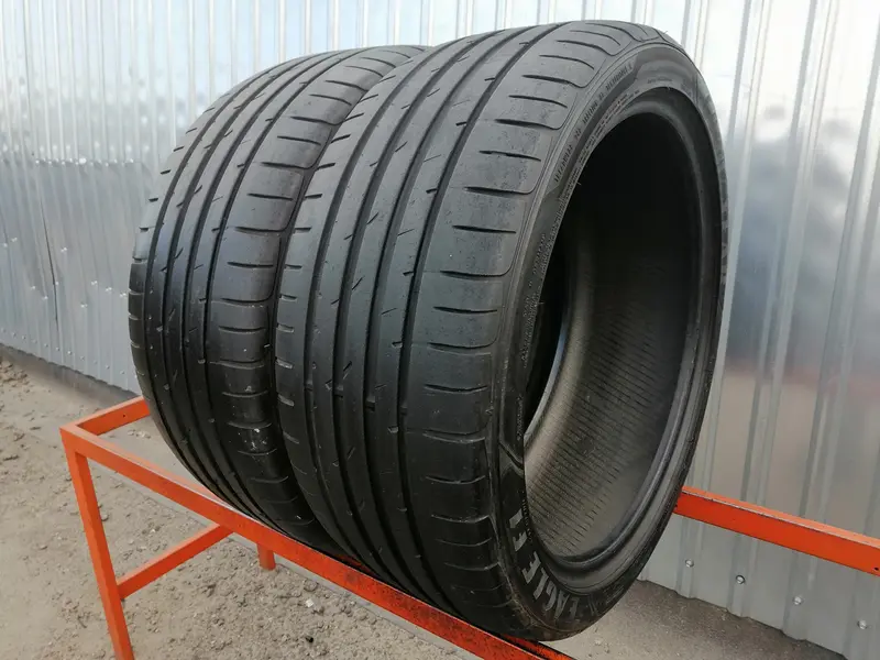 Пара б/у шин 235/40 R19 Goodyear Eagle F1 Asymmetric 2