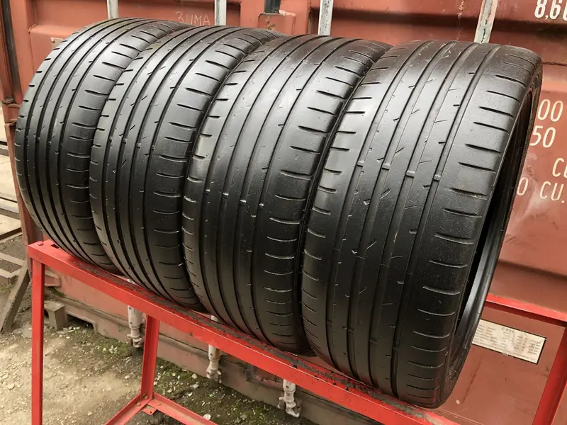 Комплект б/у шин 235/40 R19 Goodyear Eagle F1 Asymmetric 2