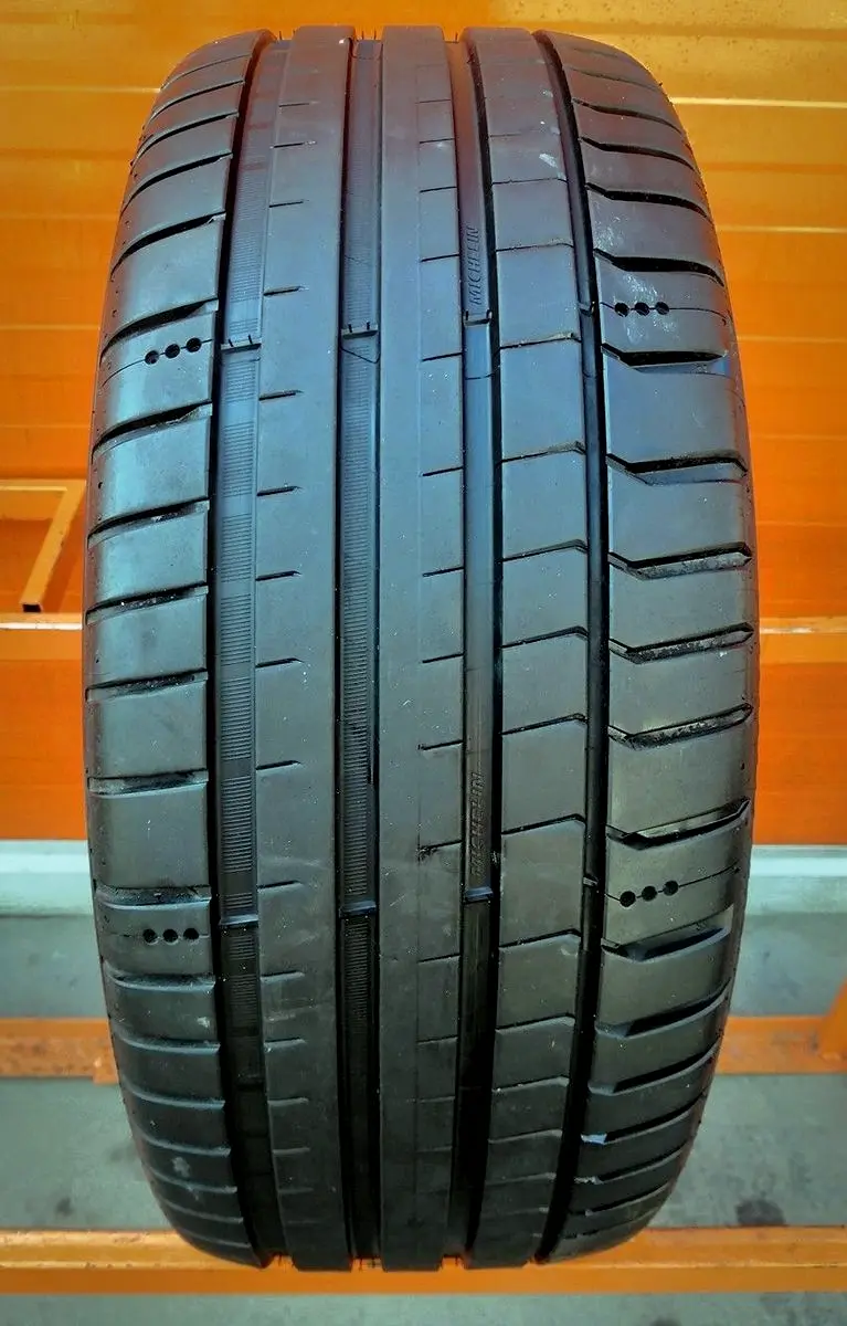 Б/у шина 235/40 R19 Michelin Pilot Sport 5