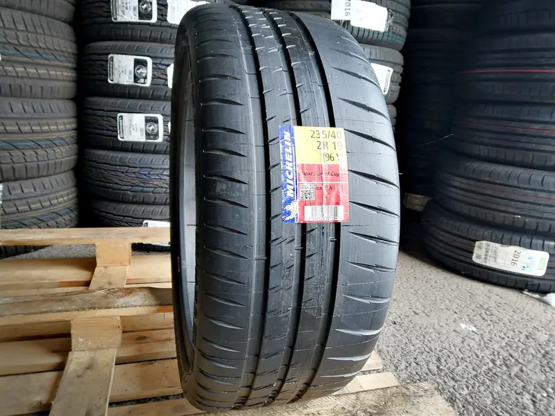 Новая шина 235/40 R19 Michelin Pilot Sport Cup 2, фото 1