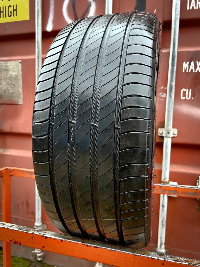 Б/у шина 235/40 R19 Michelin Primacy 4, фото 1