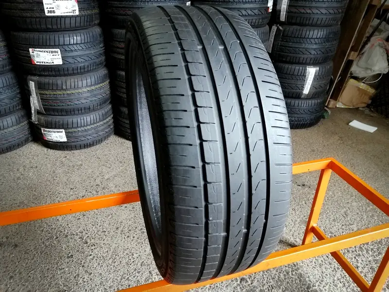 Б/у шина 235/40 R19 Pirelli P 7 Cinturato, фото 1