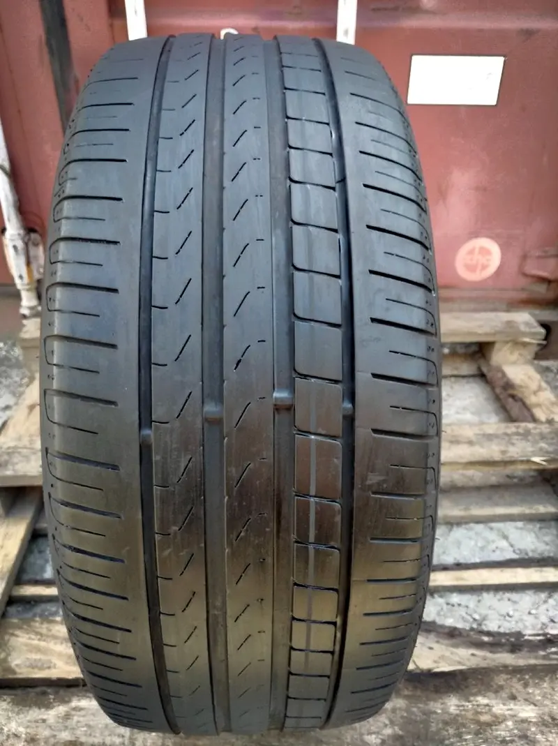 Б/у шина 235/40 R19 Pirelli P 7 Cinturato