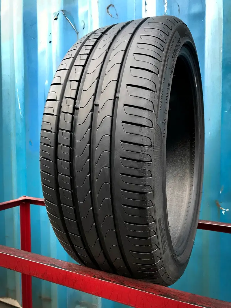 Б/у шина 235/40 R19 Pirelli P 7 Cinturato