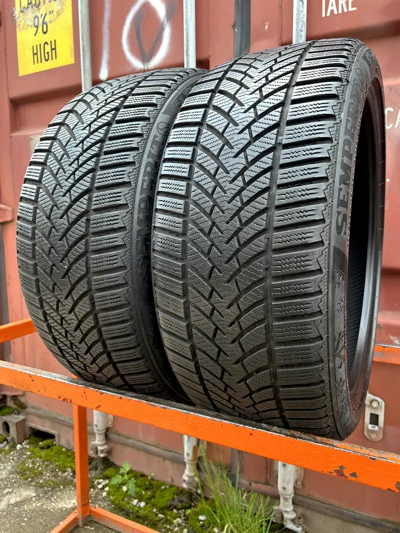 Пара б/у шин 235/40 R19 Semperit Speed-Grip 3, фото 1