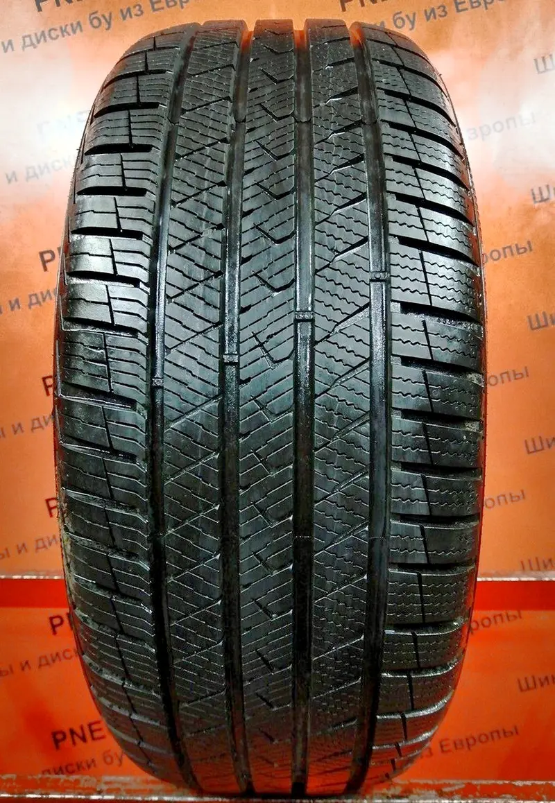 Б/у шина 235/40 R19 Vredestein Quatrac PRO