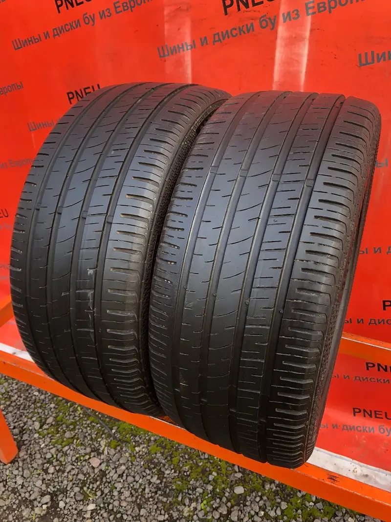 Пара б/у шин 235/45 R17 Barum Bravuris 3HM