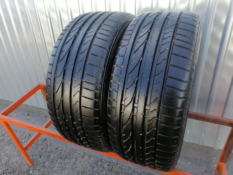 Пара б/у шин 235/45 R17 Bridgestone Potenza RE 050A