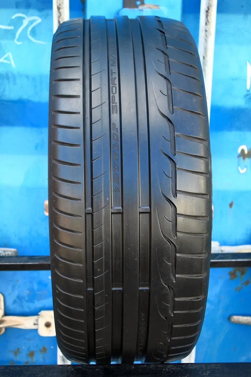 Б/у шина 235/45 R17 Dunlop SP Sport Maxx RT