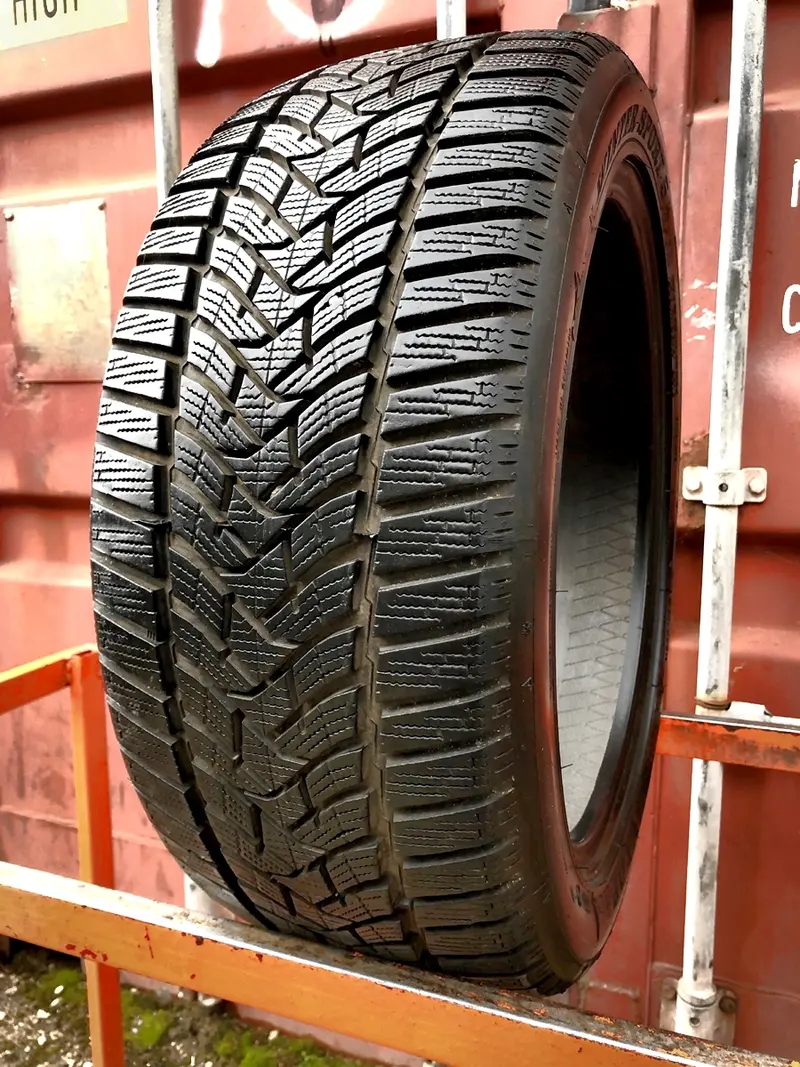 Б/у шина 235/45 R17 Dunlop Winter Sport 5, фото 1