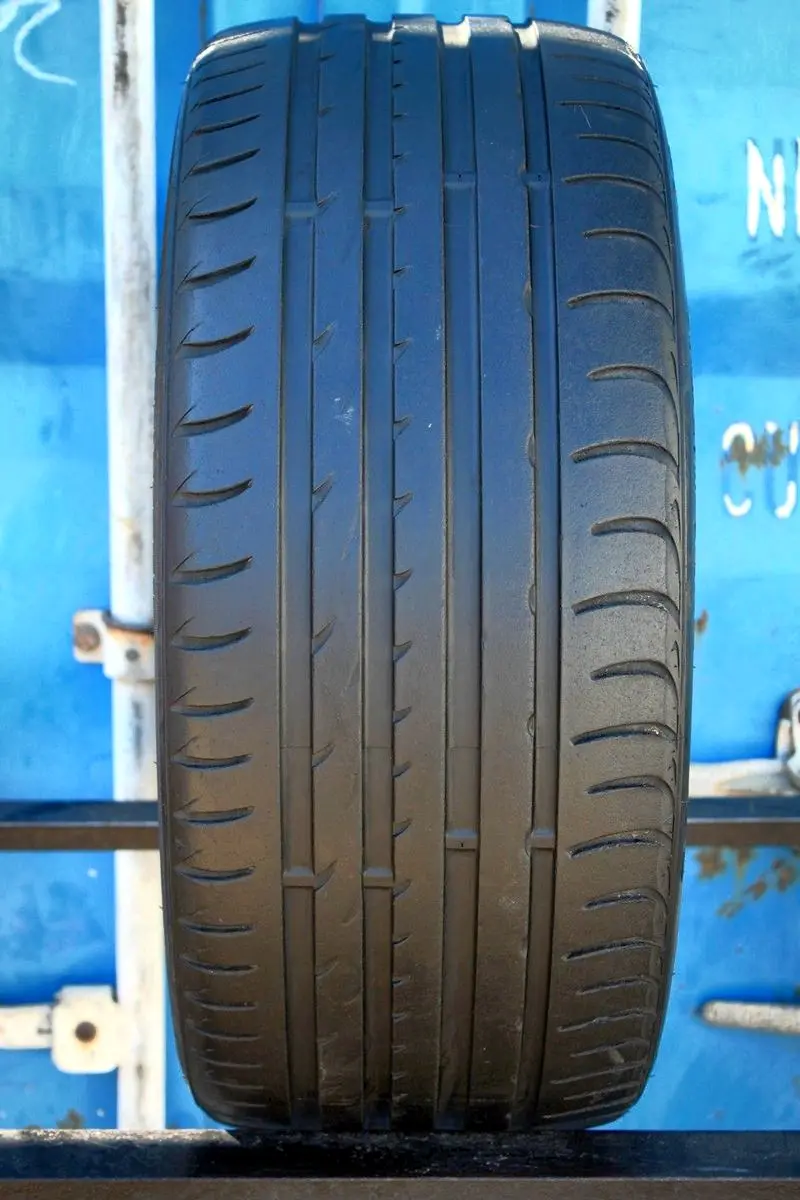 Б/у шина 235/45 R17 Nexen N8000