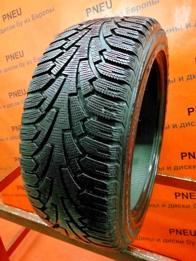Б/у шина 235/45 R17 Nokian Hakkapeliitta RSi