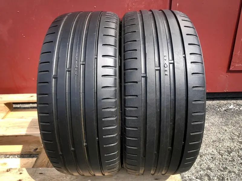 Пара б/у шин 235/45 R17 Nokian Z G2