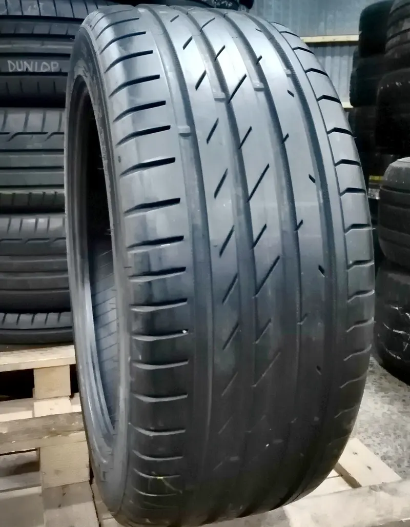 Б/у шина 235/45 R17 Nokian zLine