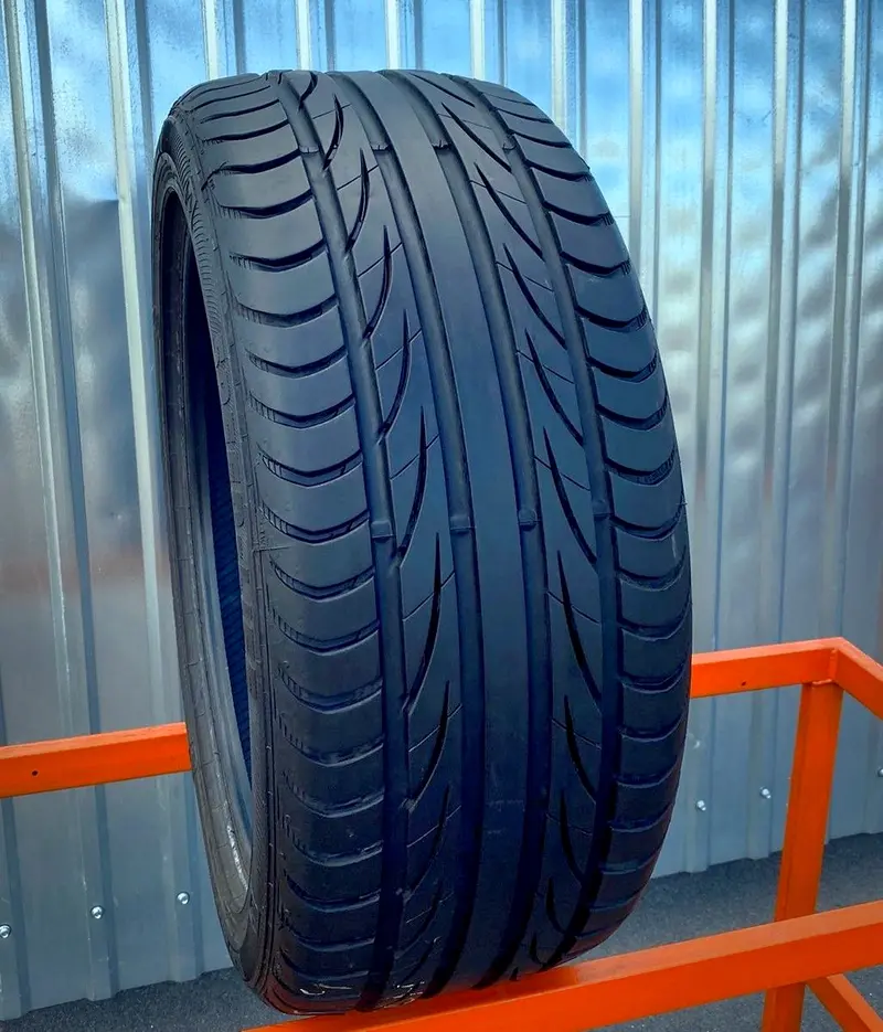 Б/у шина 235/45 R17 Semperit Speed-Life