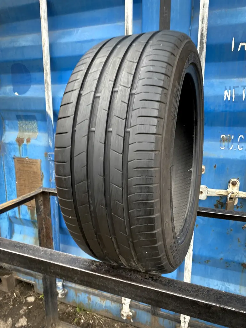 Б/у шина 235/45 R17 Toyo Proxes Sport