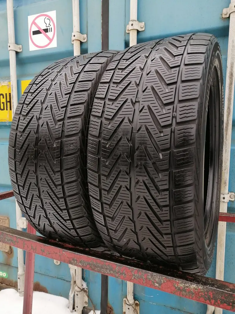 Пара б/у шин 235/45 R17 Vredestein Wintrac Xtreme