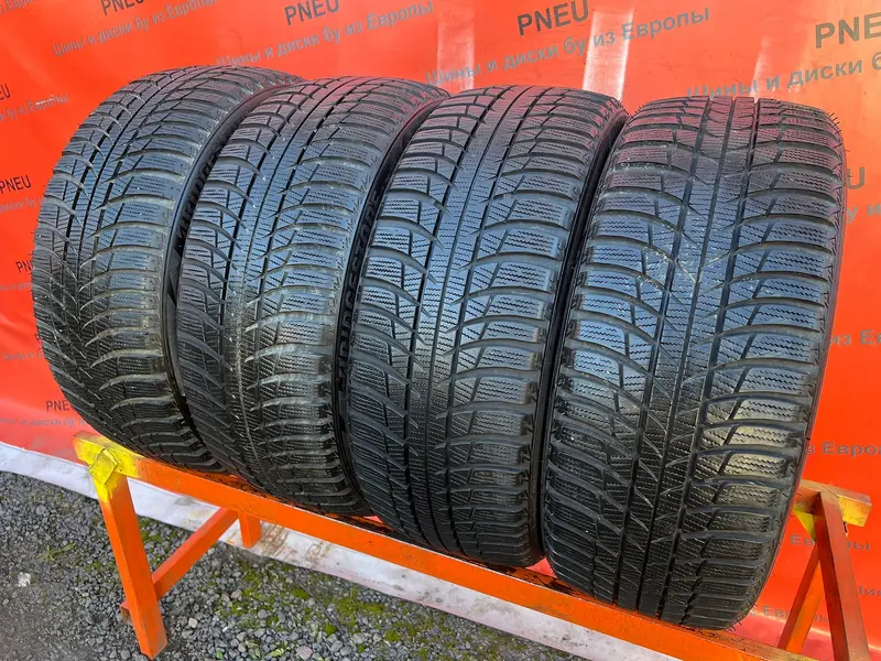 Комплект б/у шин 235/45 R18 Bridgestone Blizzak LM-001