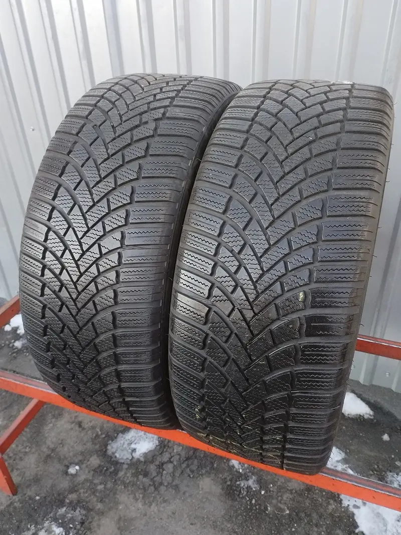Пара б/у шин 235/45 R18 Bridgestone Blizzak LM-005, фото 1