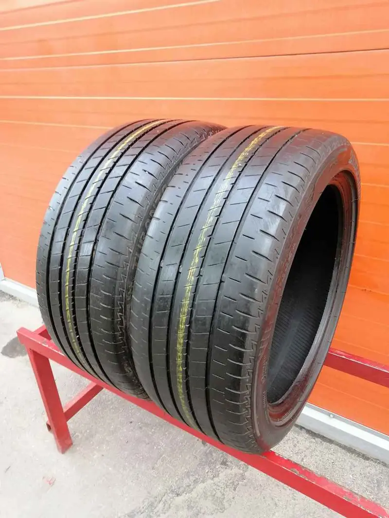 Пара б/у шин 235/45 R18 Bridgestone Turanza T005A