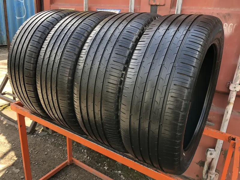 Комплект б/у шин 235/45 R18 Continental ContiEcoContact 6