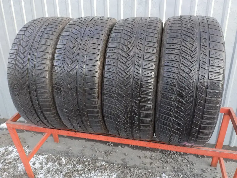 Комплект б/у шин 235/45 R18 Continental ContiWinterContact TS 850 P