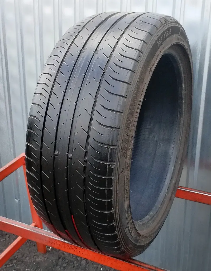 Б/у шина 235/45 R18 Dunlop SP Sport Maxx 050