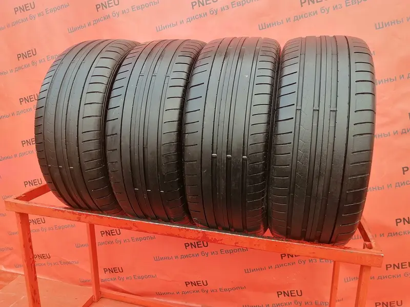 Комплект б/у шин 235/45 R18 Dunlop SP Sport Maxx GT
