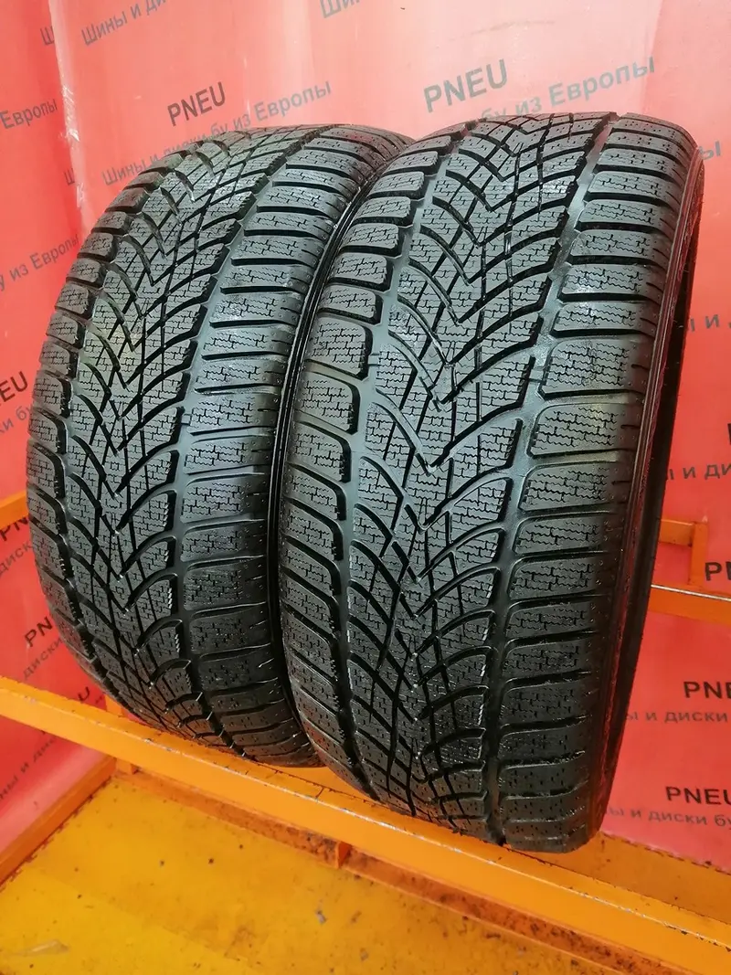 Пара б/у шин 235/45 R18 Dunlop SP Winter Sport 4D
