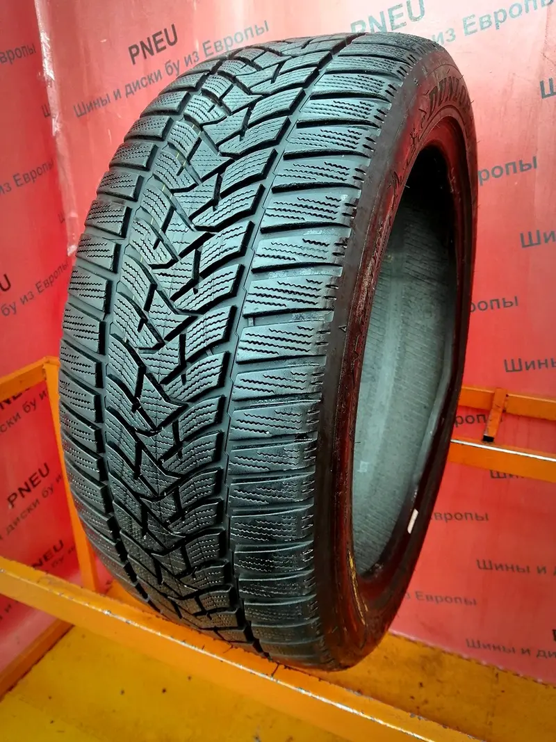 Б/у шина 235/45 R18 Dunlop Winter Sport 5