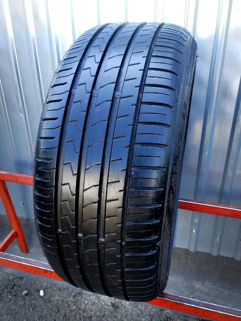 Б/у шина 235/45 R18 Falken Ziex ZE310 Ecorun