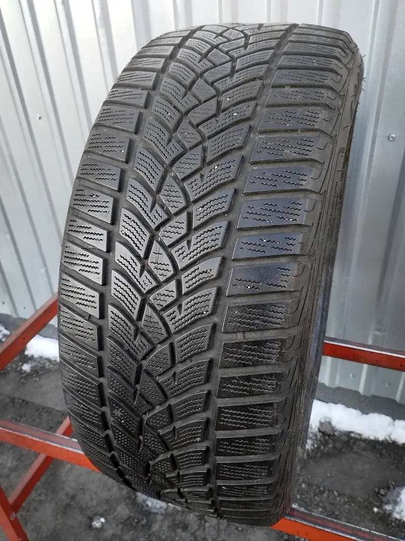 Б/у шина 235/45 R18 Goodyear Ultra Grip Performance +